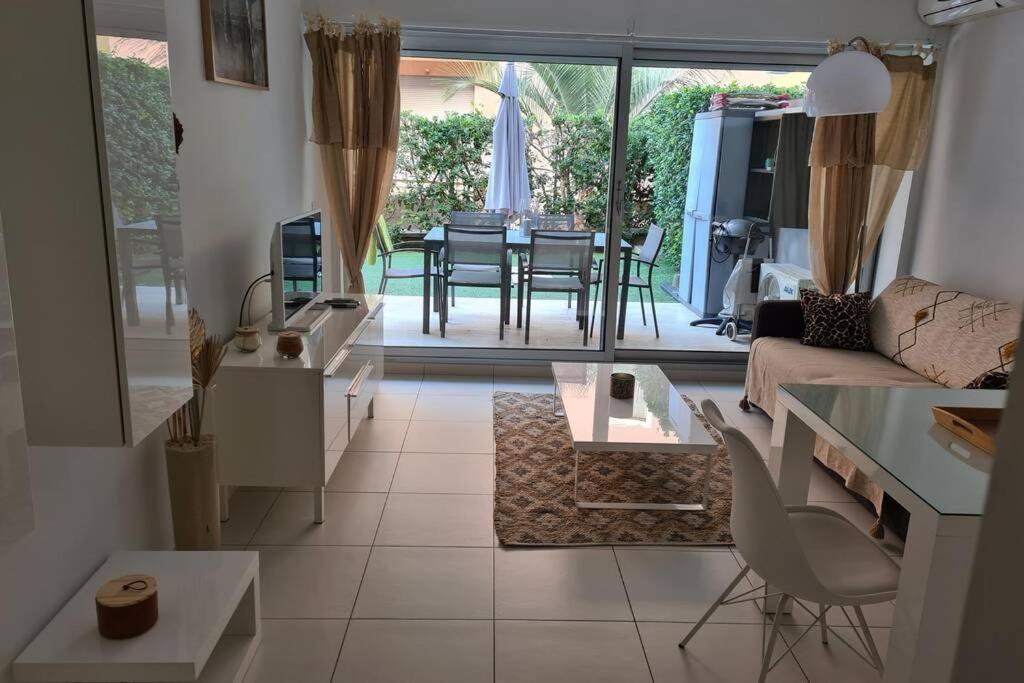 Le Lodge, T2 Classe 3 Etoiles Avec Jardin, Parking, Piscine & Mer A 2 Pas Menton Exteriör bild
