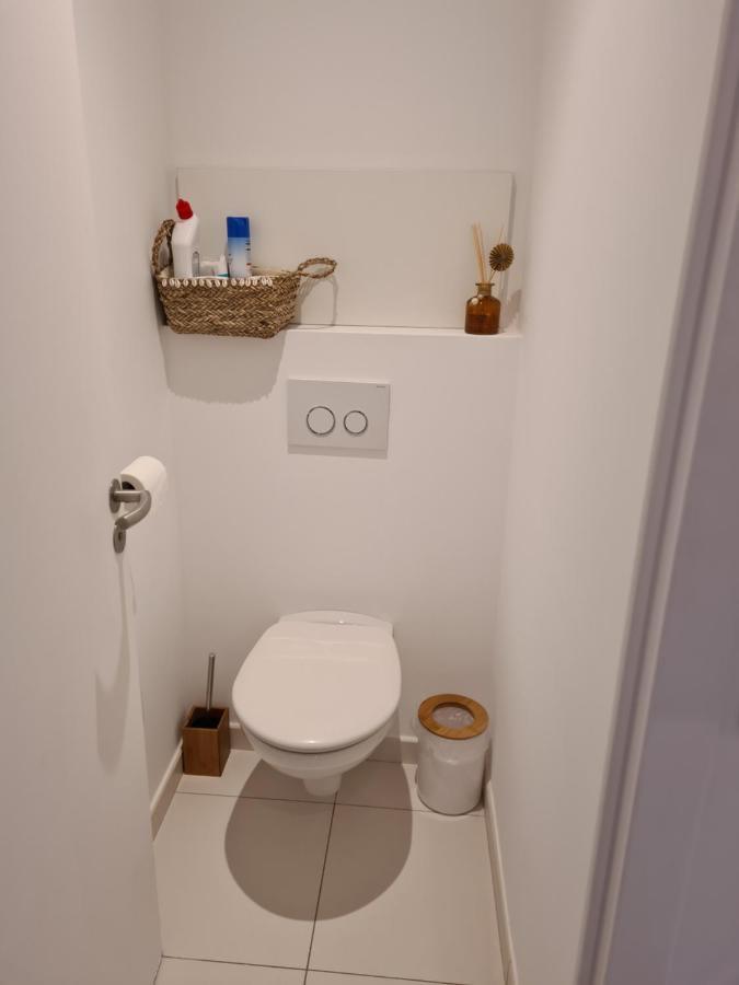 Le Lodge, T2 Classe 3 Etoiles Avec Jardin, Parking, Piscine & Mer A 2 Pas Menton Exteriör bild