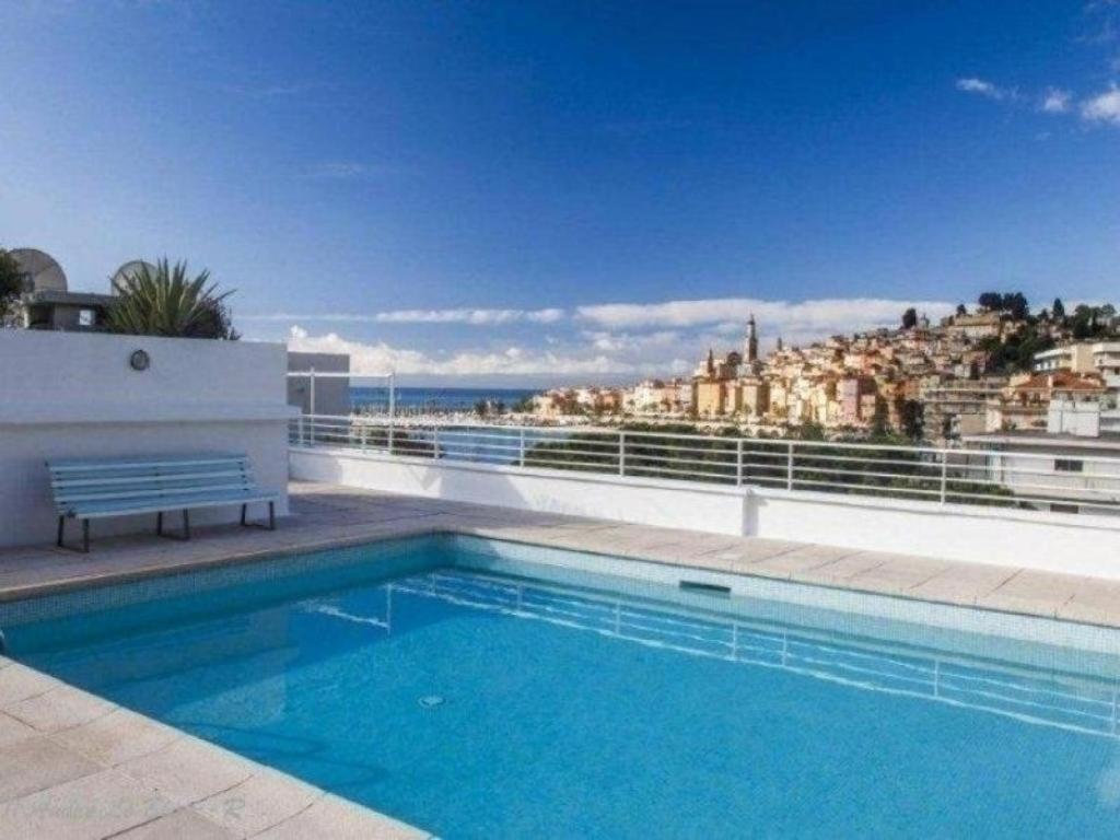 Le Lodge, T2 Classe 3 Etoiles Avec Jardin, Parking, Piscine & Mer A 2 Pas Menton Exteriör bild